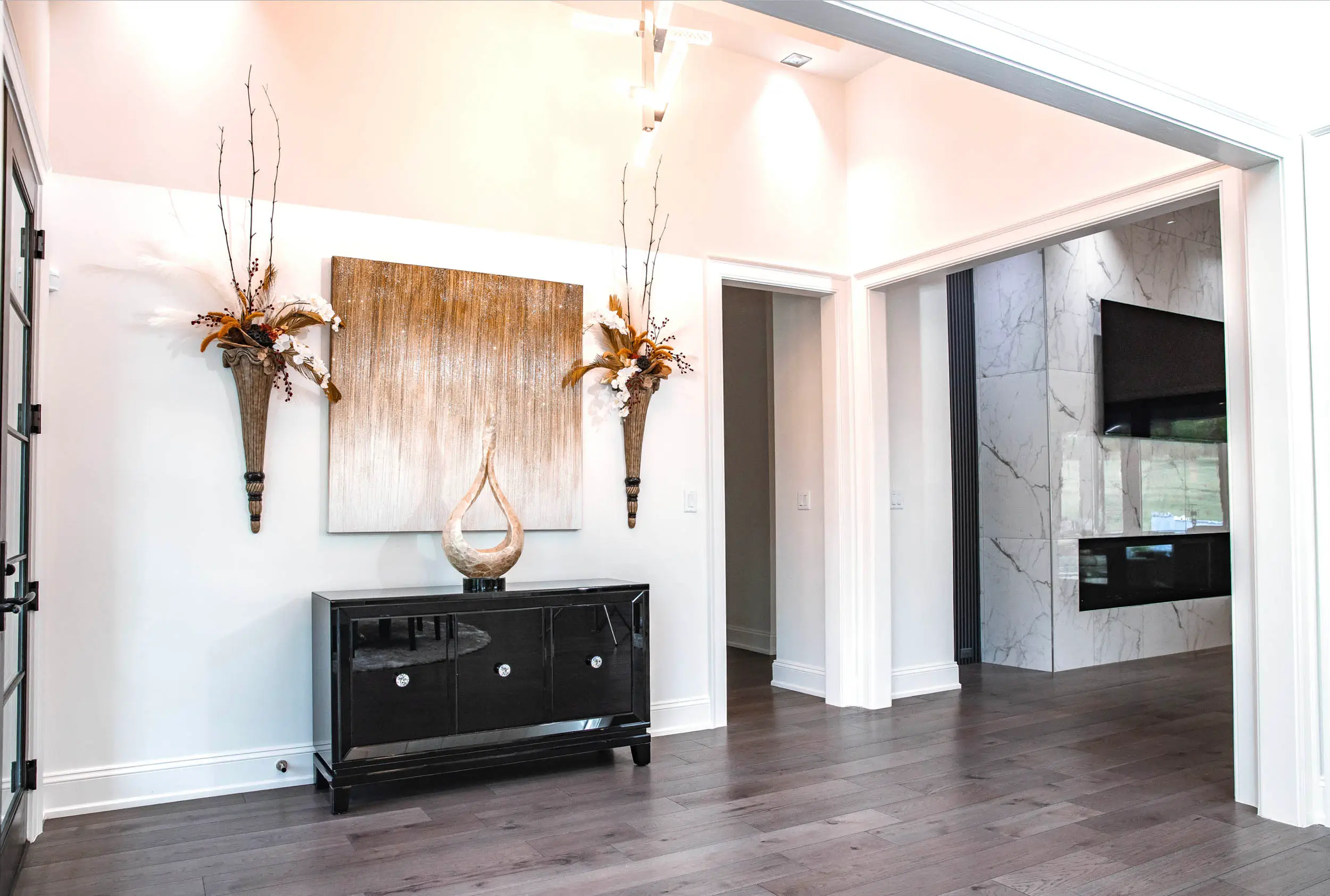 Refined home foyer